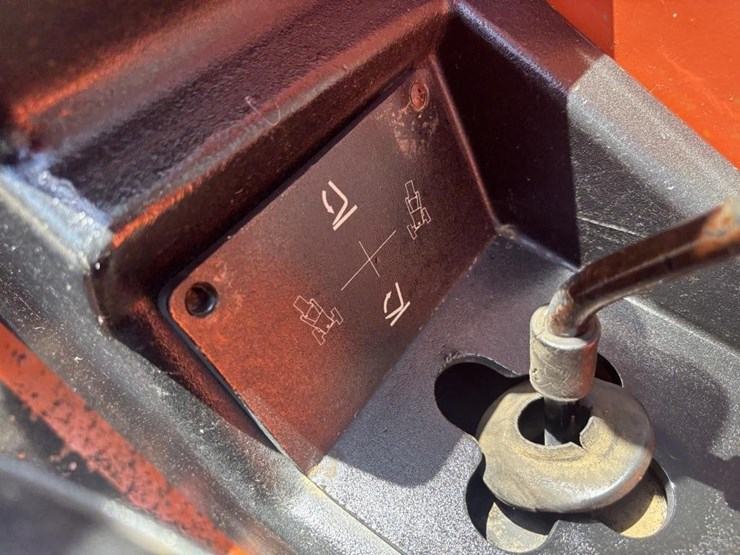 2005-jlg-g6-42a-image-36