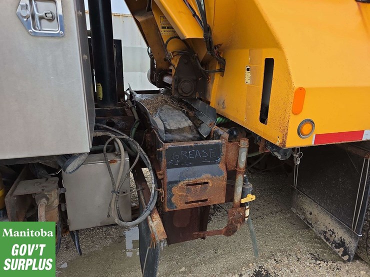 2008-international-workstar-7600-image-15