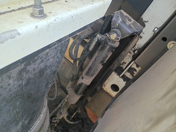 2015-international-durastar-4300-image-99