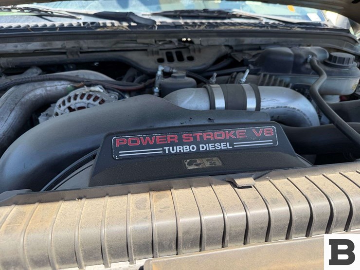 2004-ford-f550-image-49
