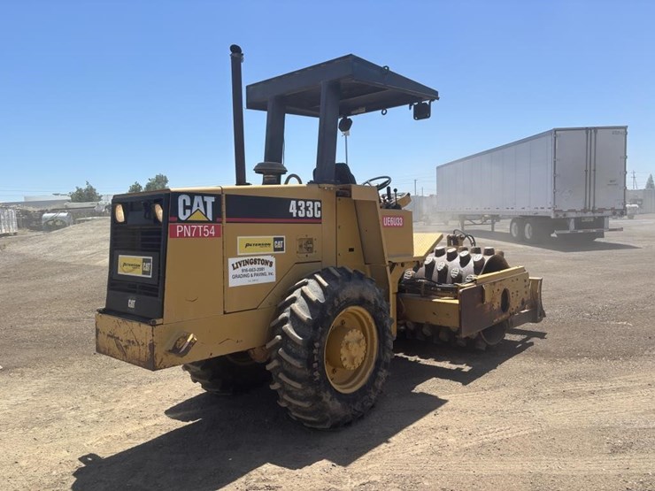 1998-caterpillar-cp-433c-image-3