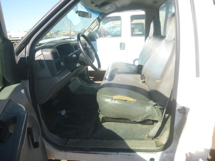 2001-ford-f250-image-9