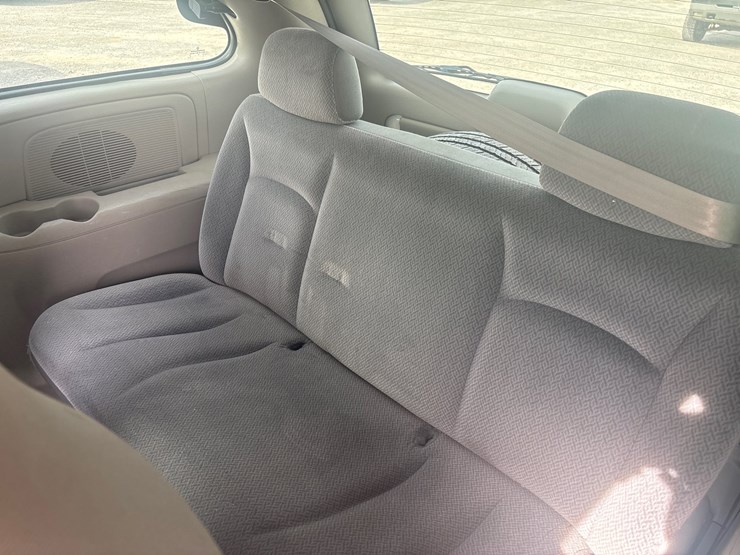 2003-dodge-caravan-image-5