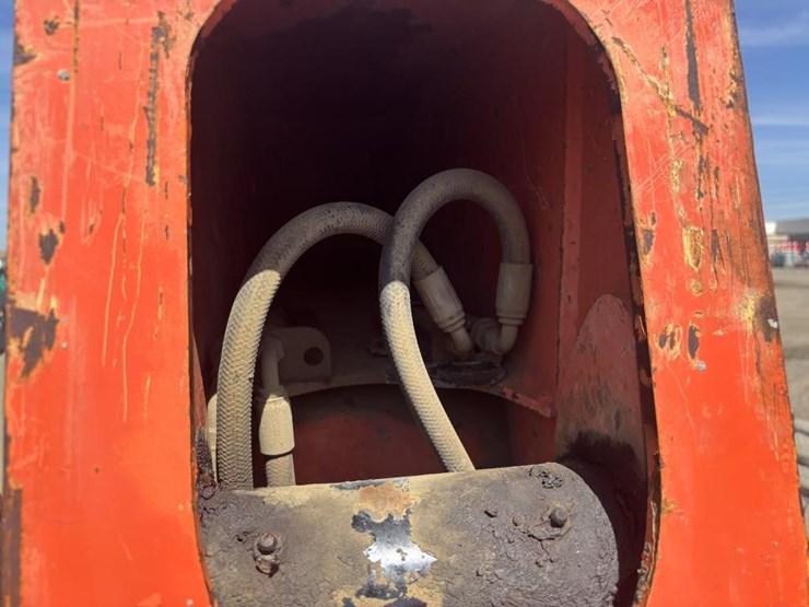 2005-jlg-g6-42a-image-15
