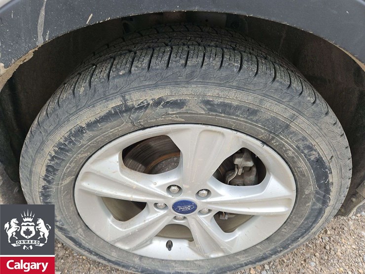 2016-ford-escape-image-12