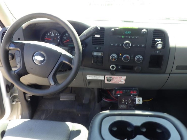 2008-chevrolet-1500-image-9