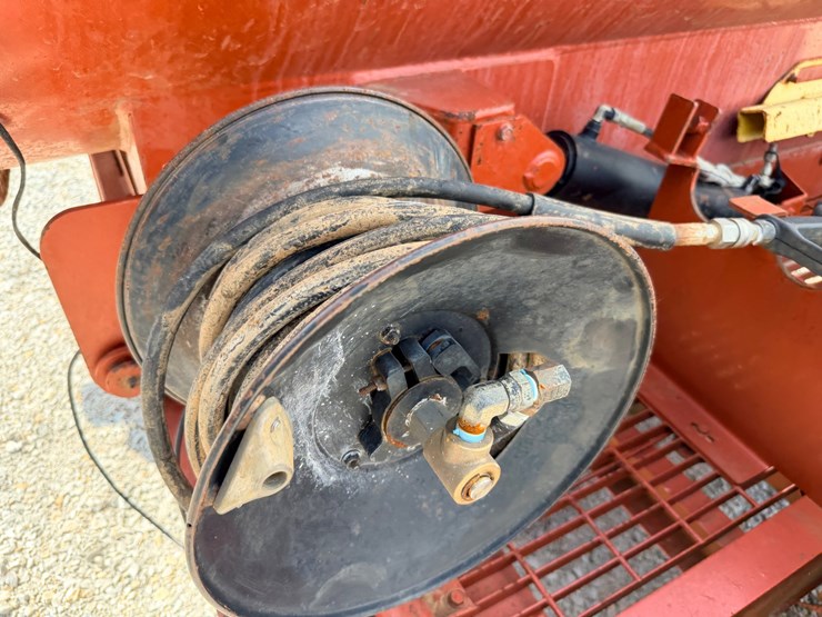 2004-ditch-witch-fx30-image-52