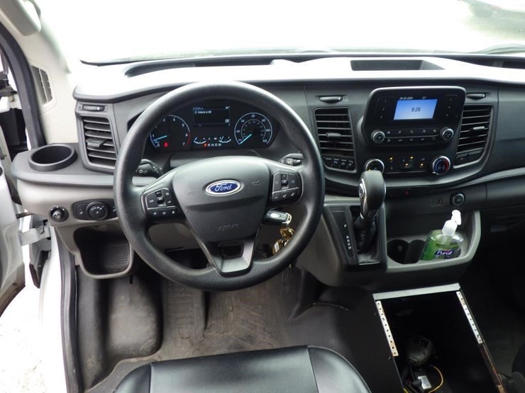 2020-ford-transit-image-9