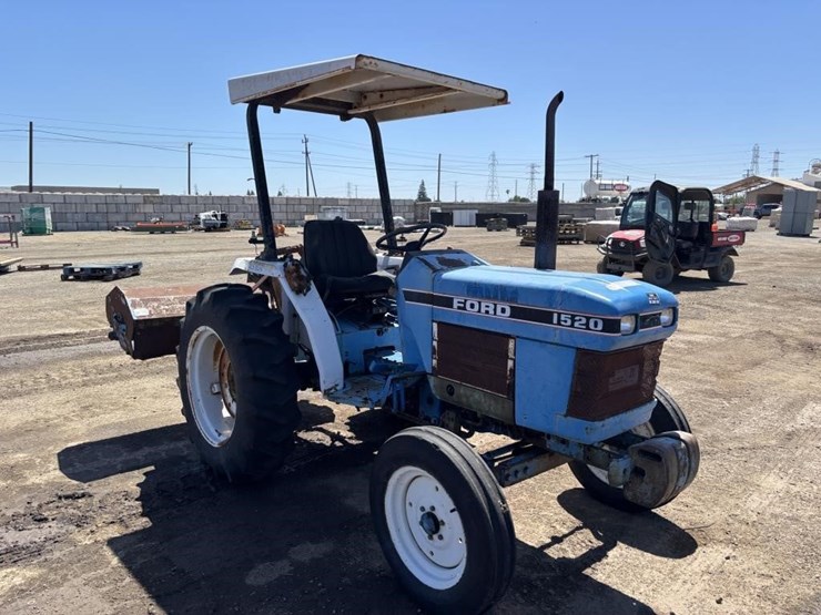 1991-ford-1520-image-2