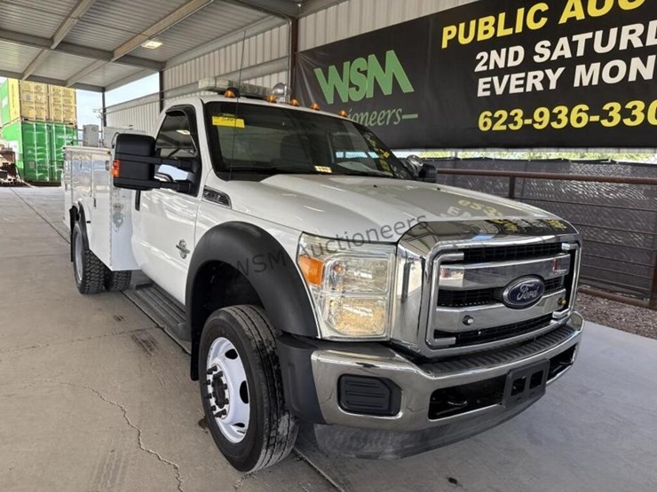 2012-ford-f550-image-2