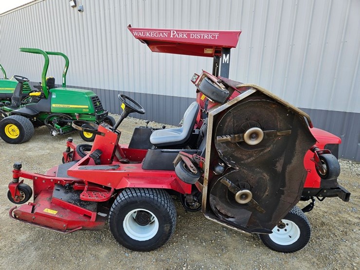 toro-groundsmaster-4000d-image-10
