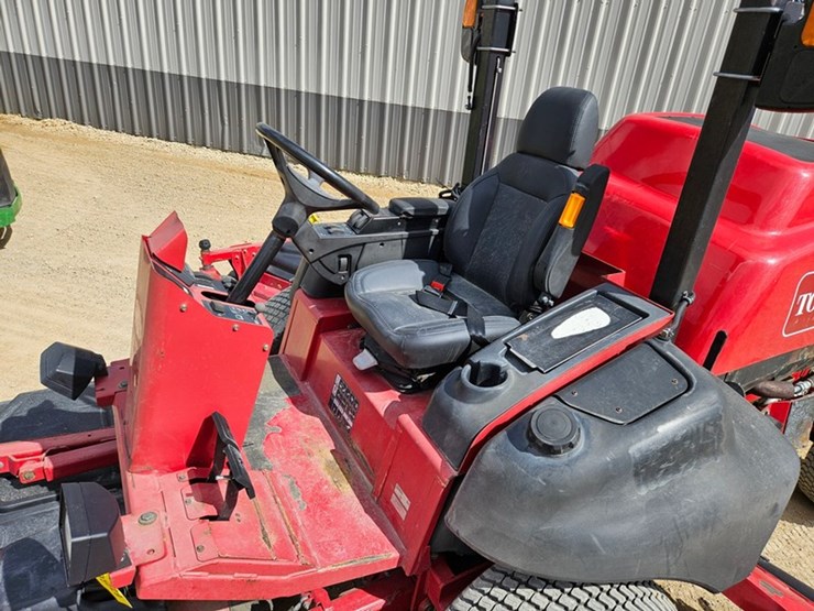 toro-groundsmaster-5900-image-19