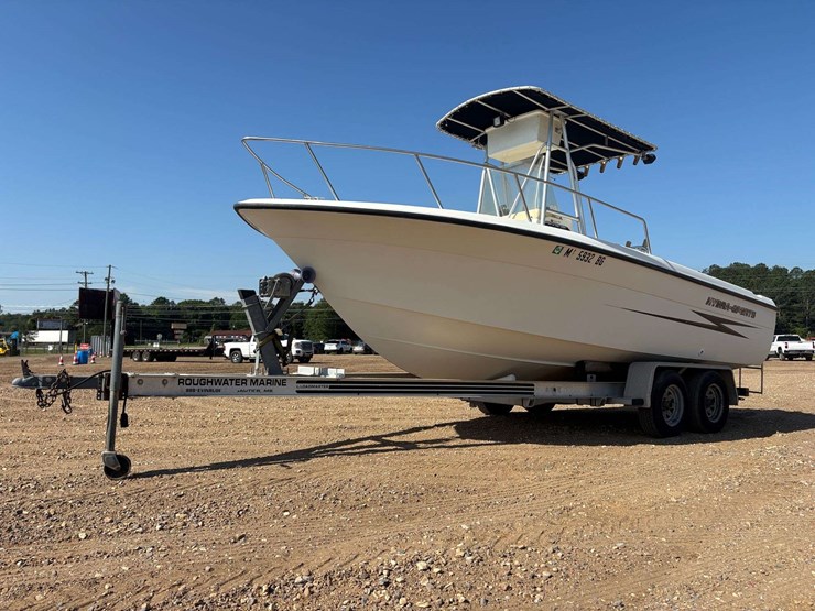2002-hydra-sports-20'-center-console-boat-w/-tandem-axle-trailer-image-2