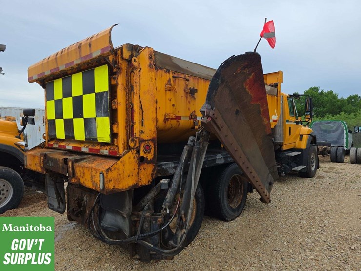 2011-international-workstar-7600-image-3