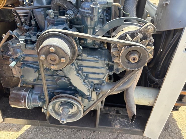 bobcat-725-image-32