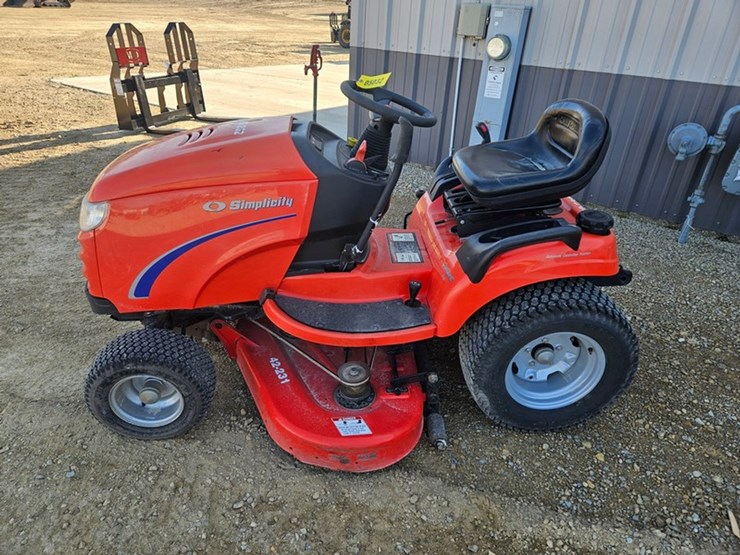 #5032-•-simplicity-conquest-lawn-tractor-image-2