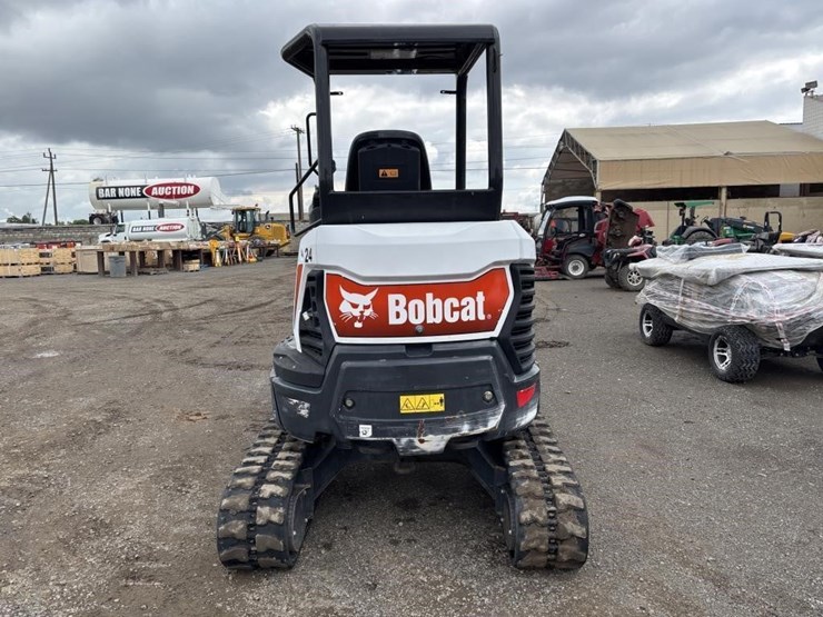 2021-bobcat-e26-image-8