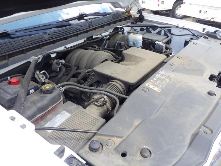 2018-chevrolet-1500-image-11