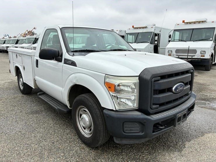 2013-ford-f250-sd-image-2