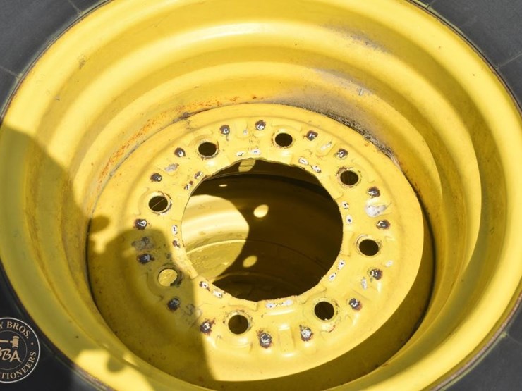 deere-tires-image-2