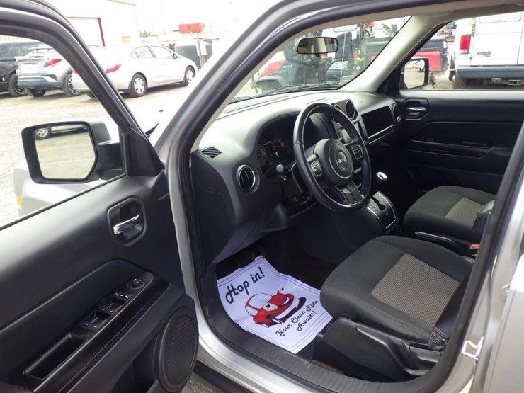 2014-jeep-patriot-image-5
