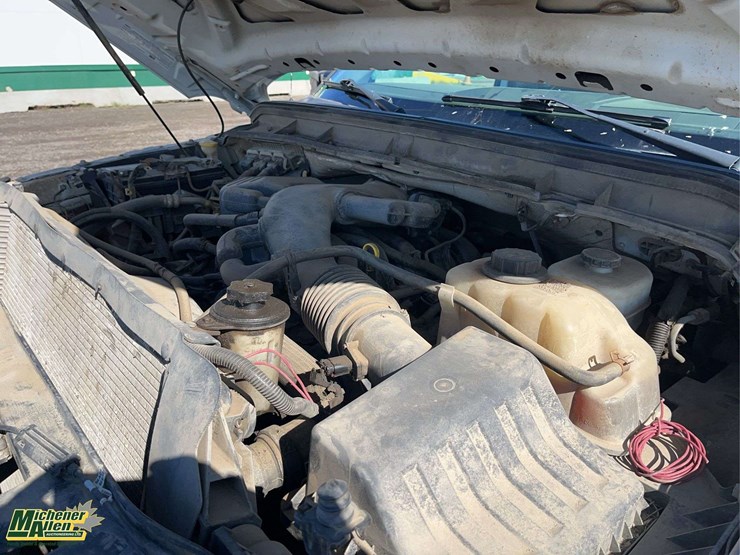 2015-ford-f550-image-24