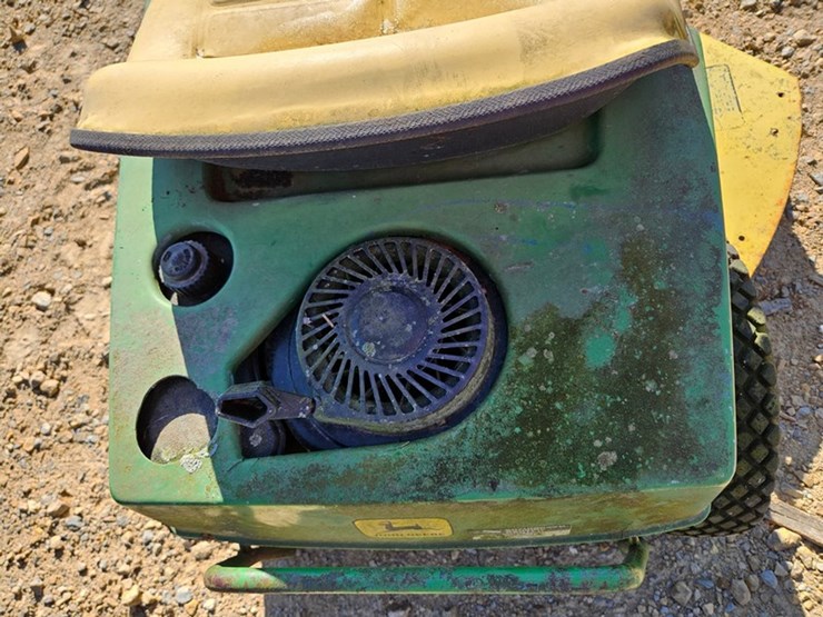 john-deere-56-image-11