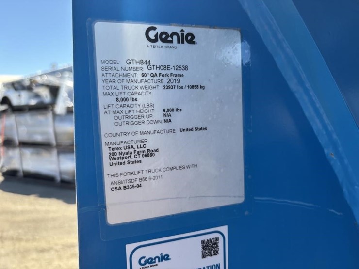 2019-genie-gth844-image-67