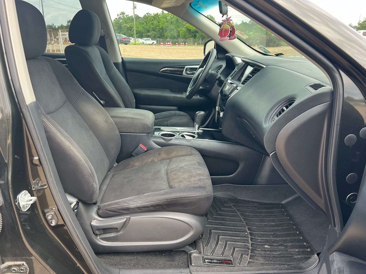 2015-nissan-pathfinder-image-20