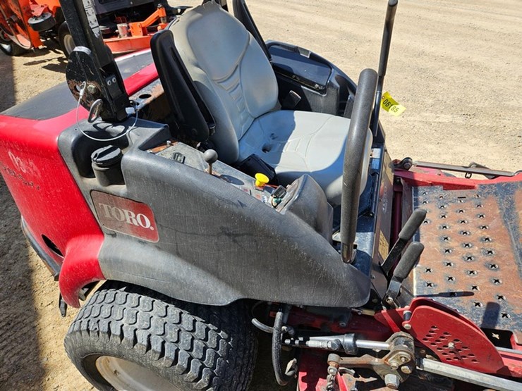 toro-groundsmaster-7200-image-16