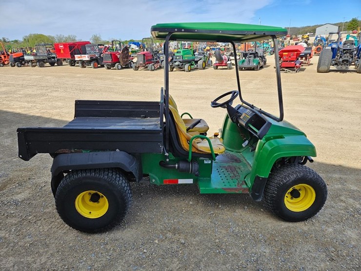 john-deere-gator-image-6