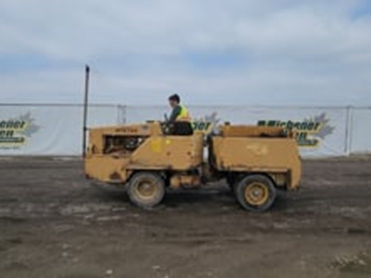1980-hyster-c617-image-5