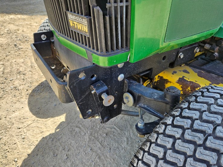 john-deere-425-image-10