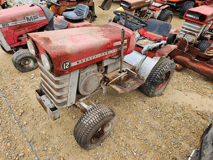 massey-ferguson-12-image-1