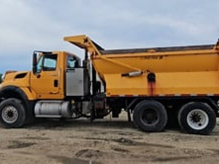 2008-international-workstar-7600-image-5