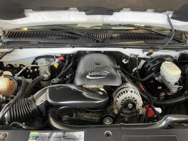 2005-chevrolet-silverado-1500-image-10