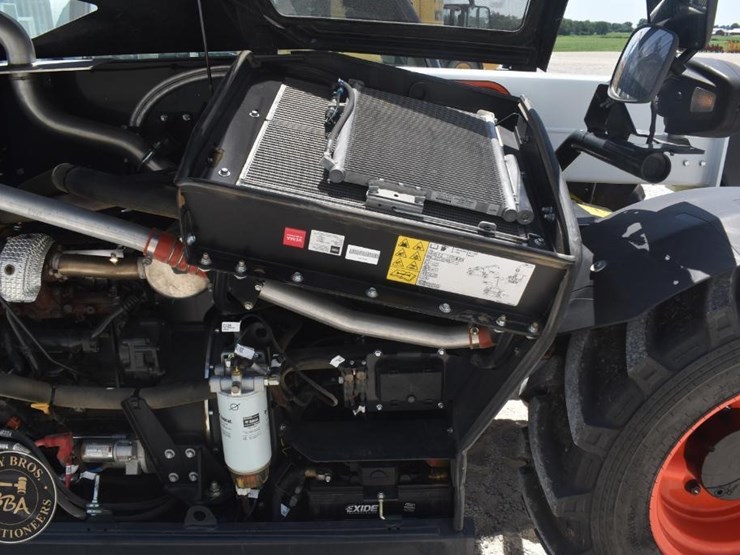2024-bobcat-tl619-image-19