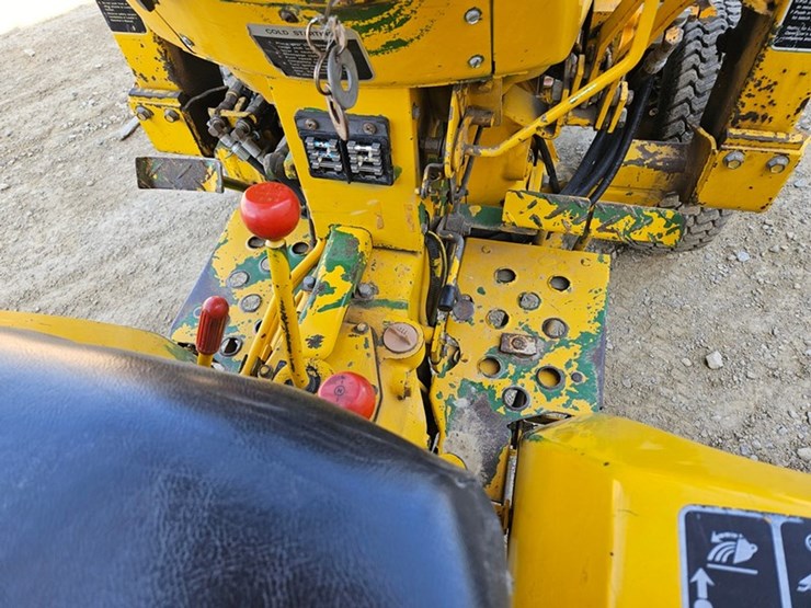 john-deere-650-image-27