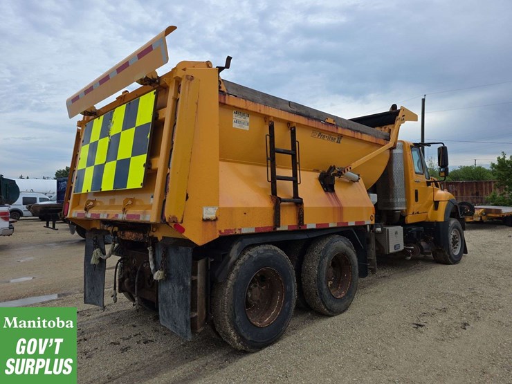 2008-international-workstar-7600-image-3