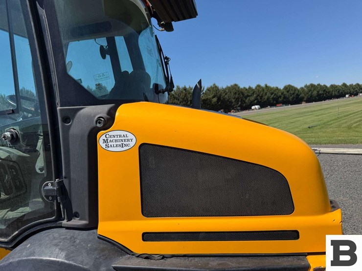 2018-jcb-409-image-24