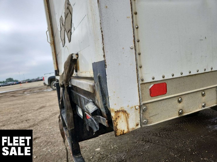 2004-international-durastar-4300-image-32