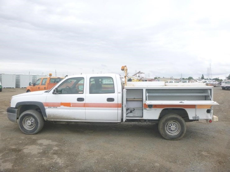 2003-chevrolet-2500-image-6