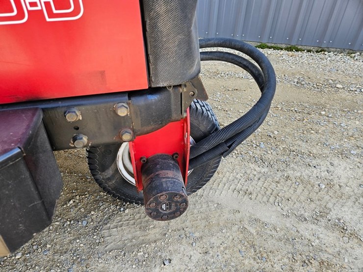 toro-groundsmaster-3500d-image-13
