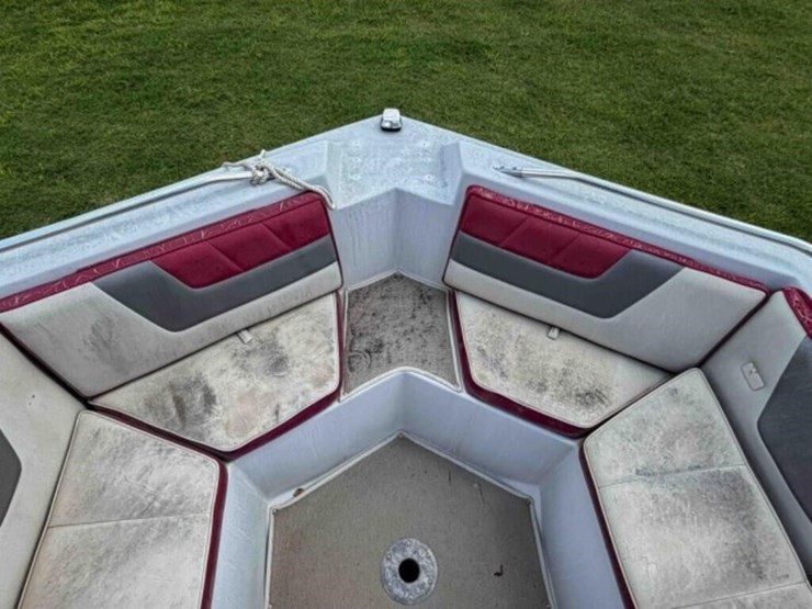 1991-galaxie-19’-deck-boat-&-trailer-image-20