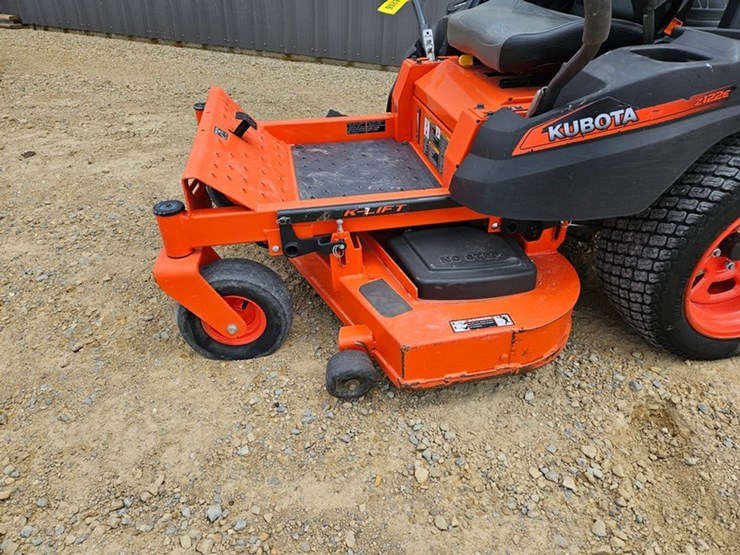 kubota-z122e-image-34