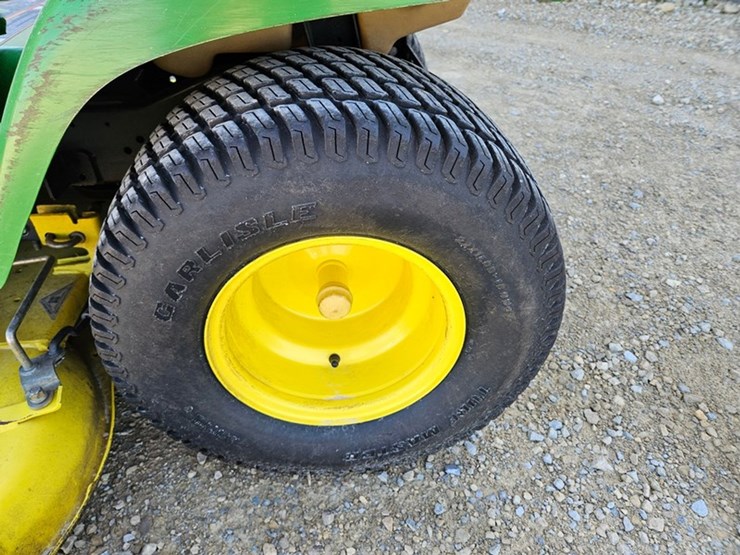 john-deere-x340-image-12