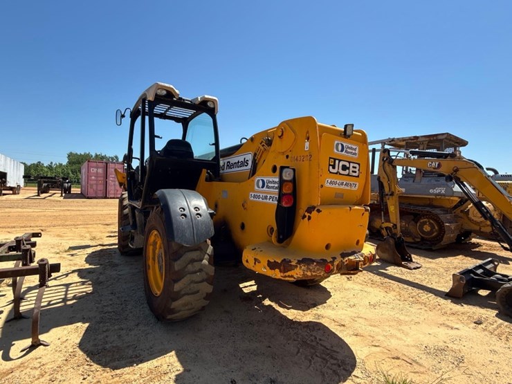jcb-550-image-3