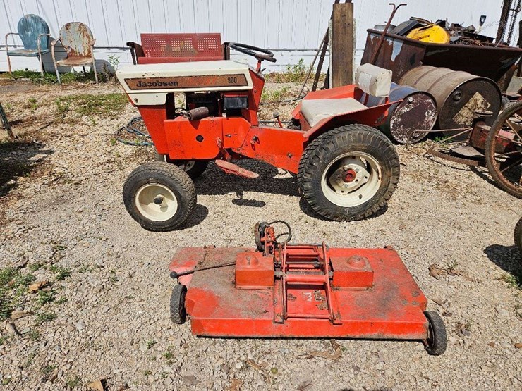 jacobsen-chief-800-image-1