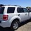 2009-ford-escape-image-3