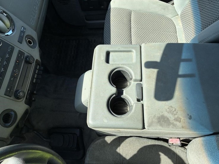 2011-ford-f550-image-20